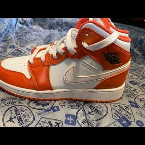 Jordan 1 metallic orange GS